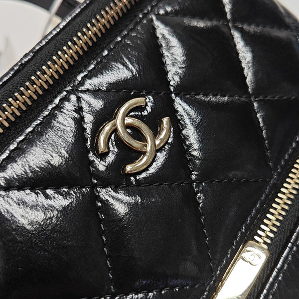 Quilted Calfskin Shoulder Bag Black