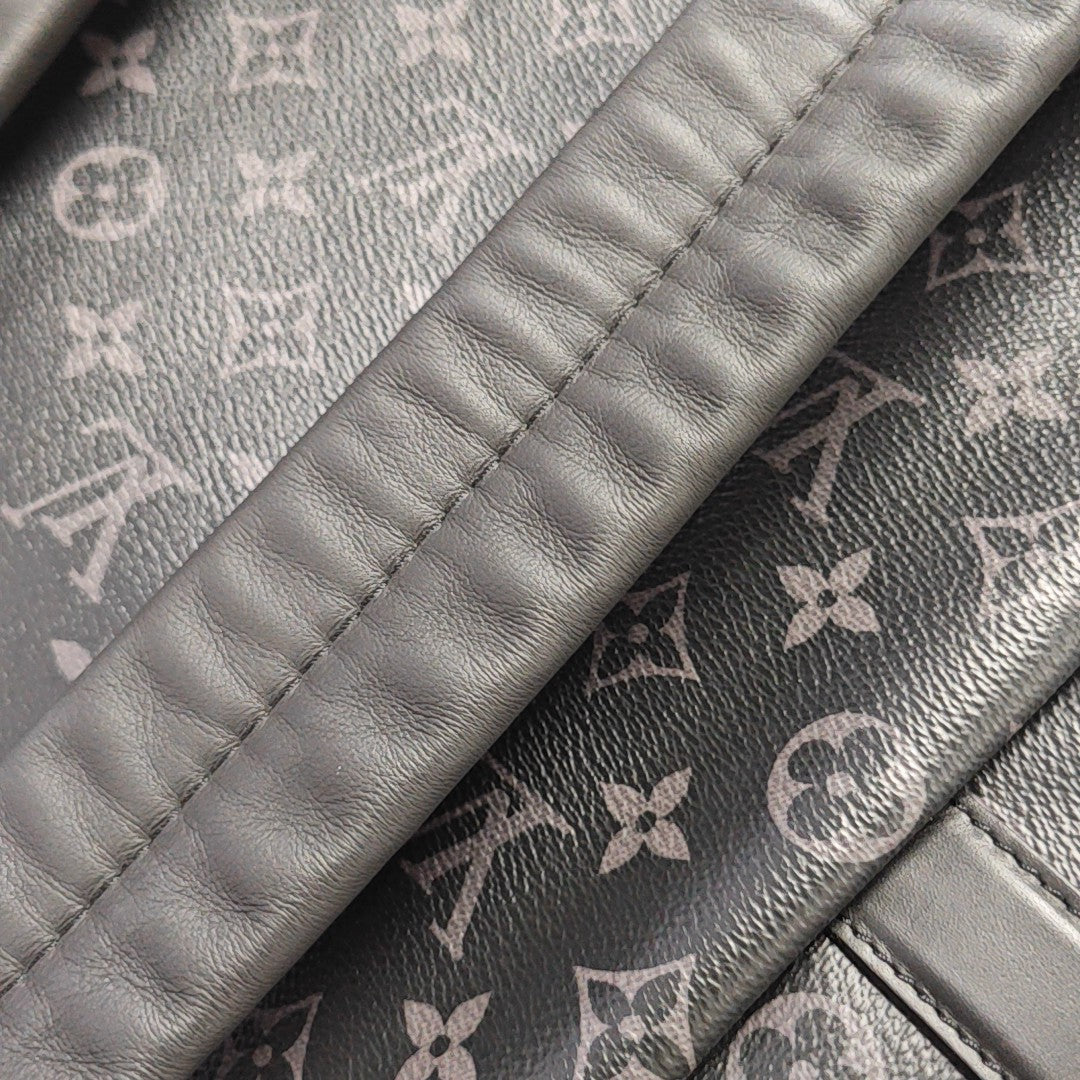 DISCOVERY PM Monogram Coated Canvas Black