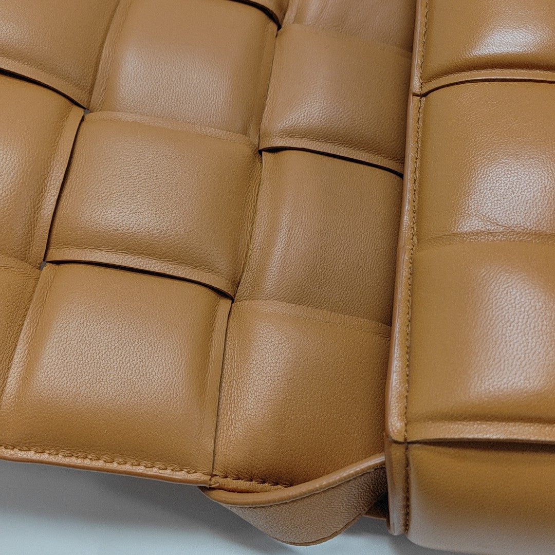 Cassette Medium Lambskin Brown