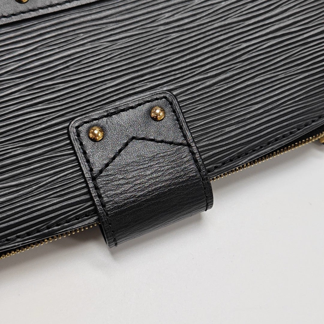 TRUNK Epi Black