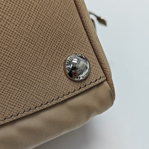Re-Edition2005 Nylon Beige