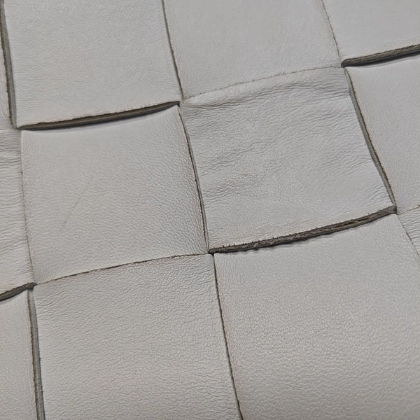 Cassette Medium Calfskin White