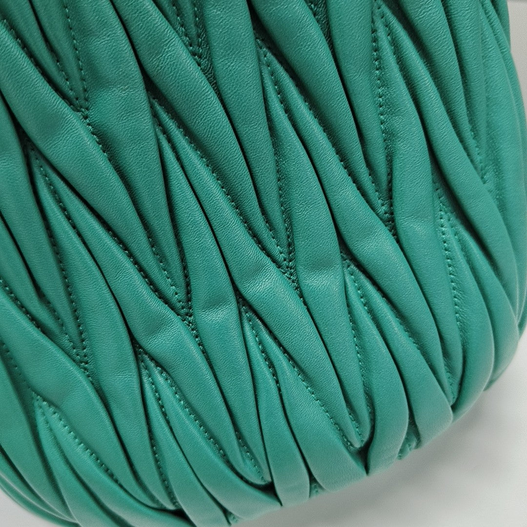 Matelassé Quilted Lambskin Green