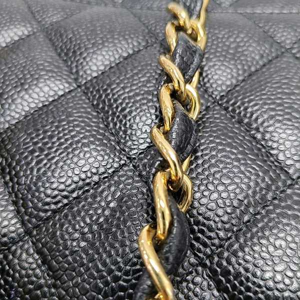 CLASSIC FLAP Jumbo Quilted Grained Calfskin Black