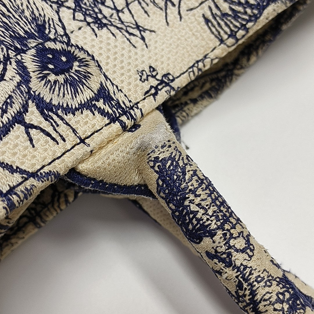 Book Tote Medium Canvas Blue