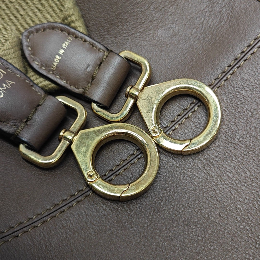 Peekaboo Medium Calfskin Brown