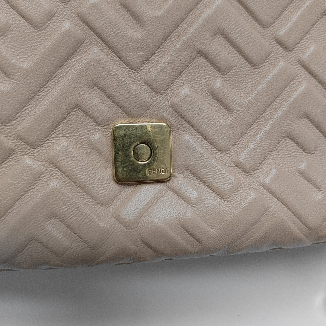 Authenticated pre-owned  Baguette Medium Lambskin Pink - Shoulder Bag at Looply