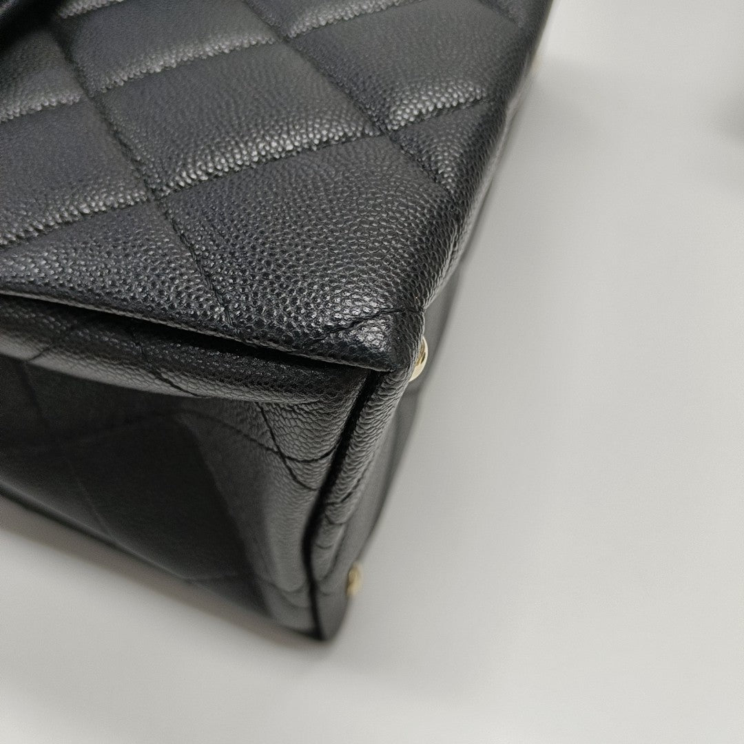 CLASSIC FLAP Quilted Grained Calfskin Black