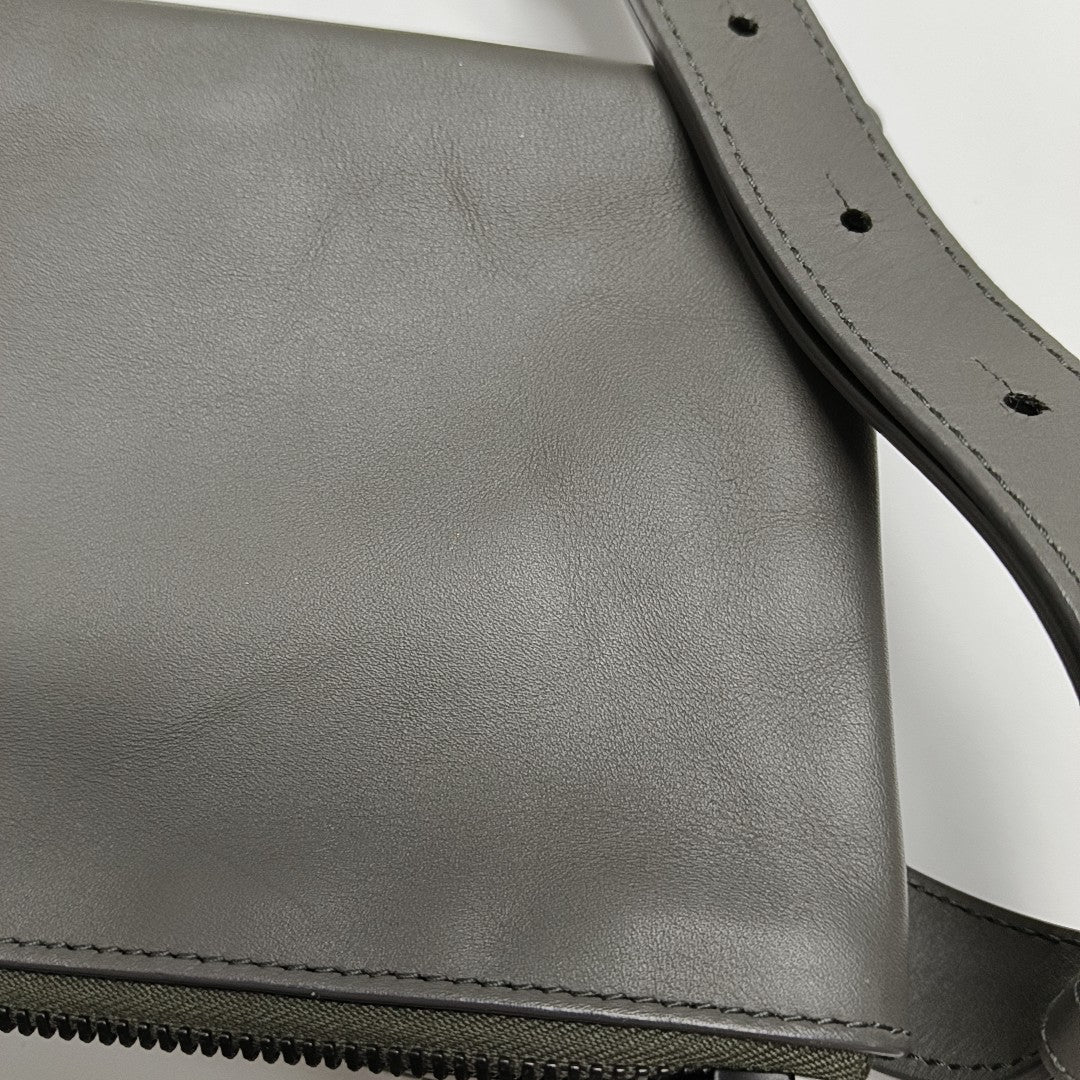 Calfskin Gray