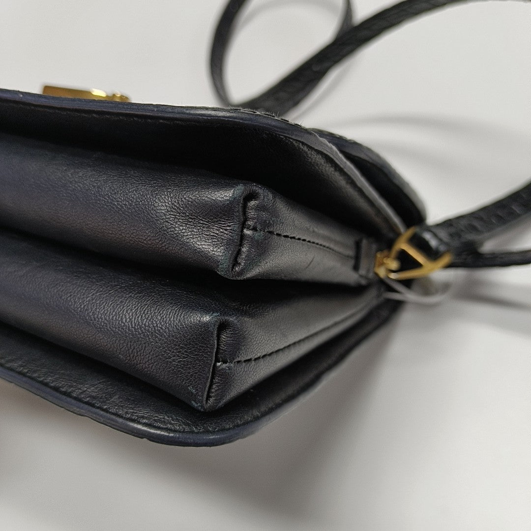 B. Calfskin Black