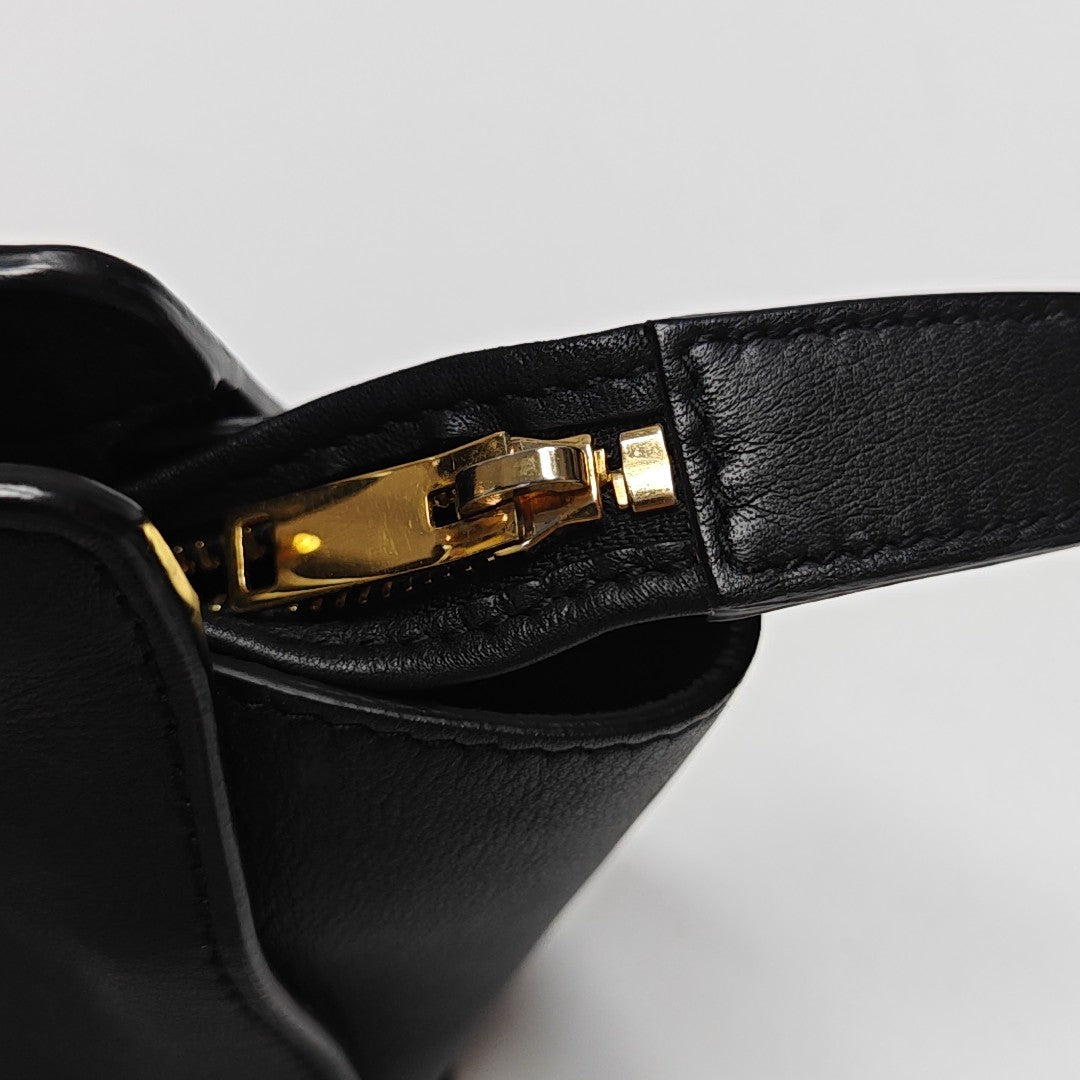 DOWNTOWN CABAS Calfskin Black