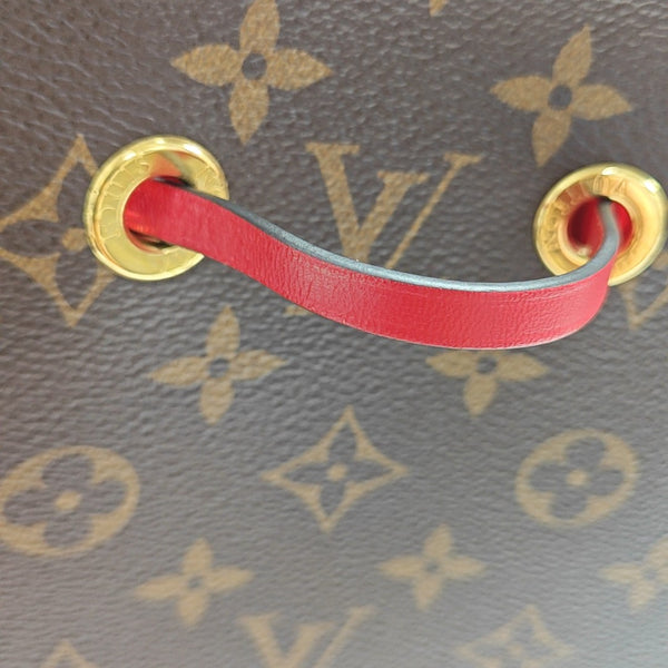 NÉONOÉ MM Monogram Coated Canvas Brown