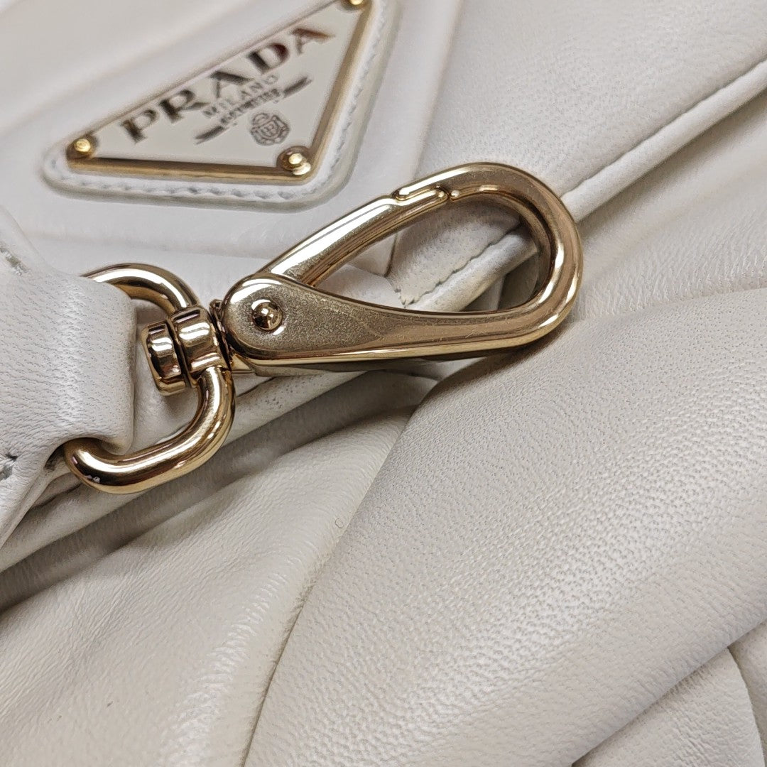 System Quilted Lambskin White