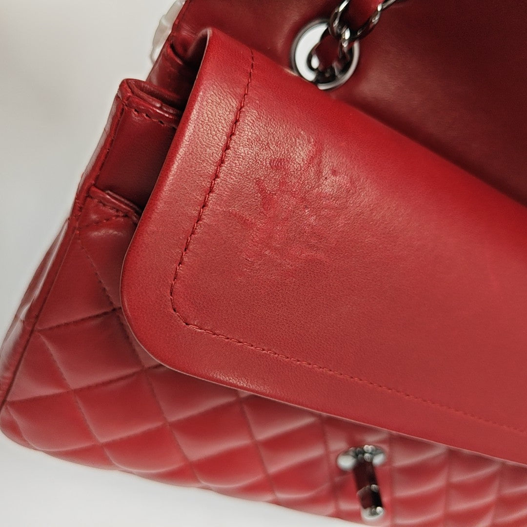 CLASSIC FLAP Medium Quilted Lambskin Red