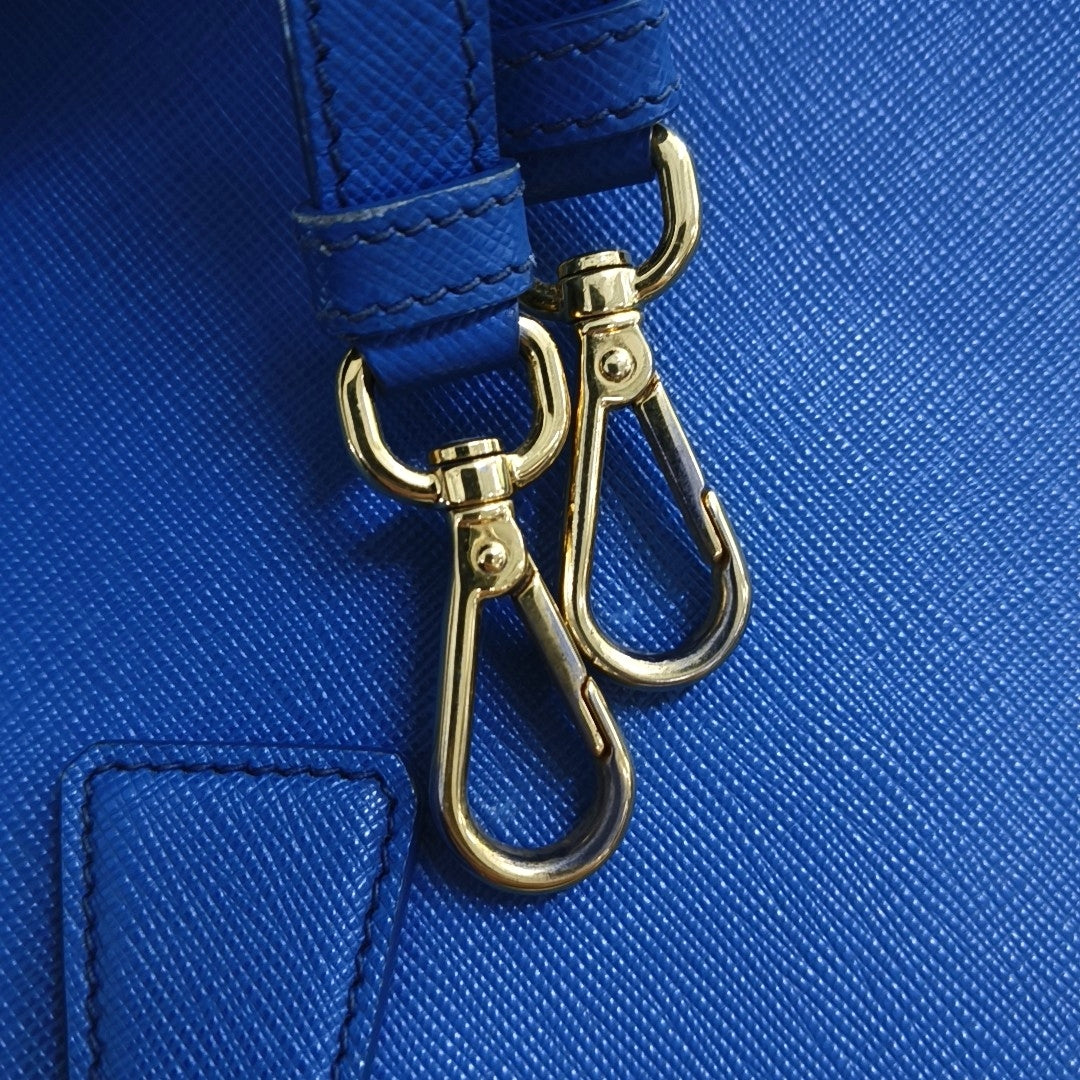 Authenticated pre-owned  Galleria Saffiano Calfskin Blue - Shoulder Bag at Looply