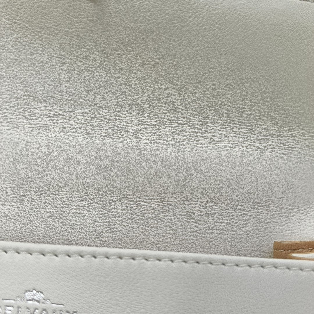 Tempête Small Calfskin White