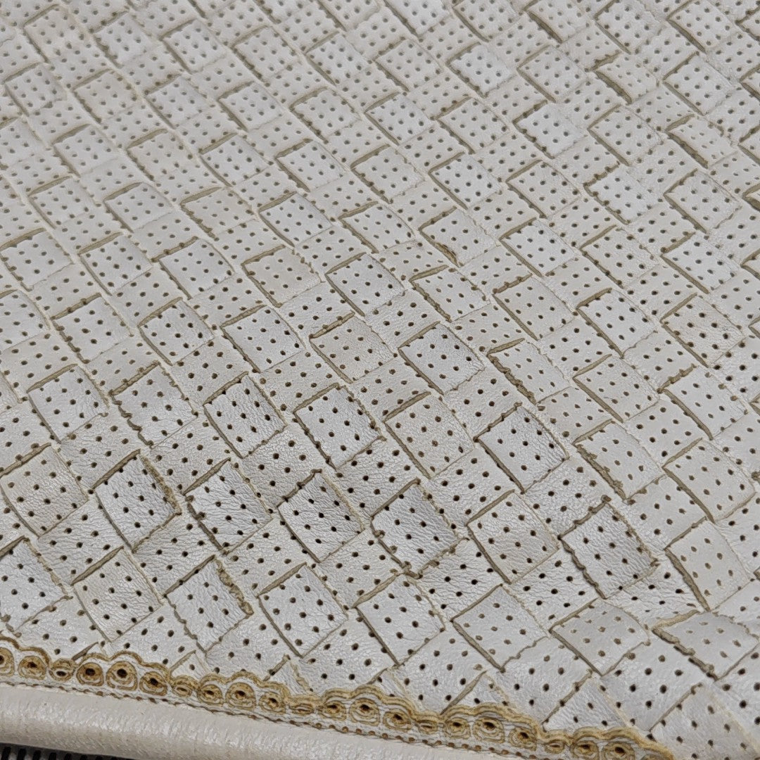 Veneta Calfskin White