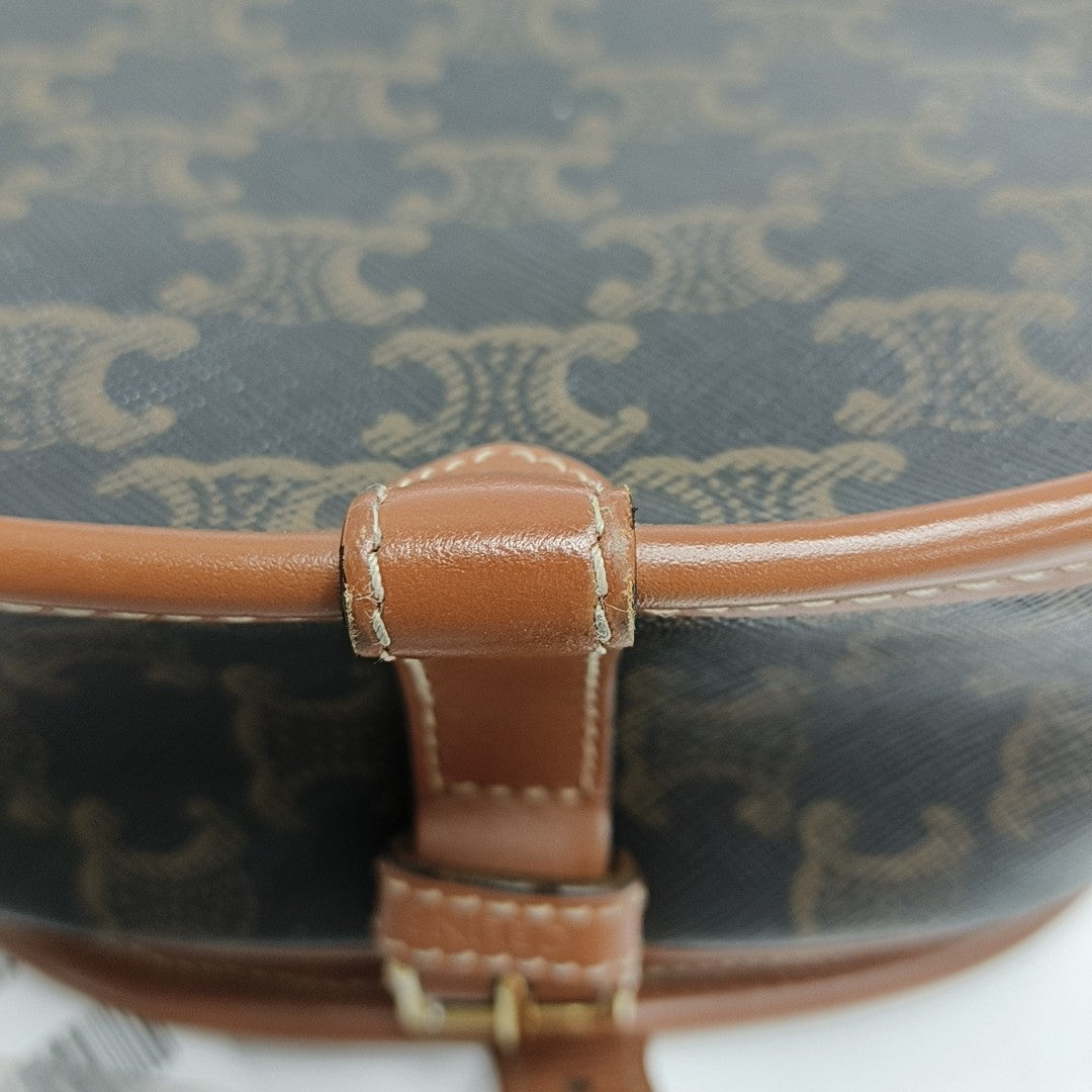 FOLCO Medium Coated Canvas Brown