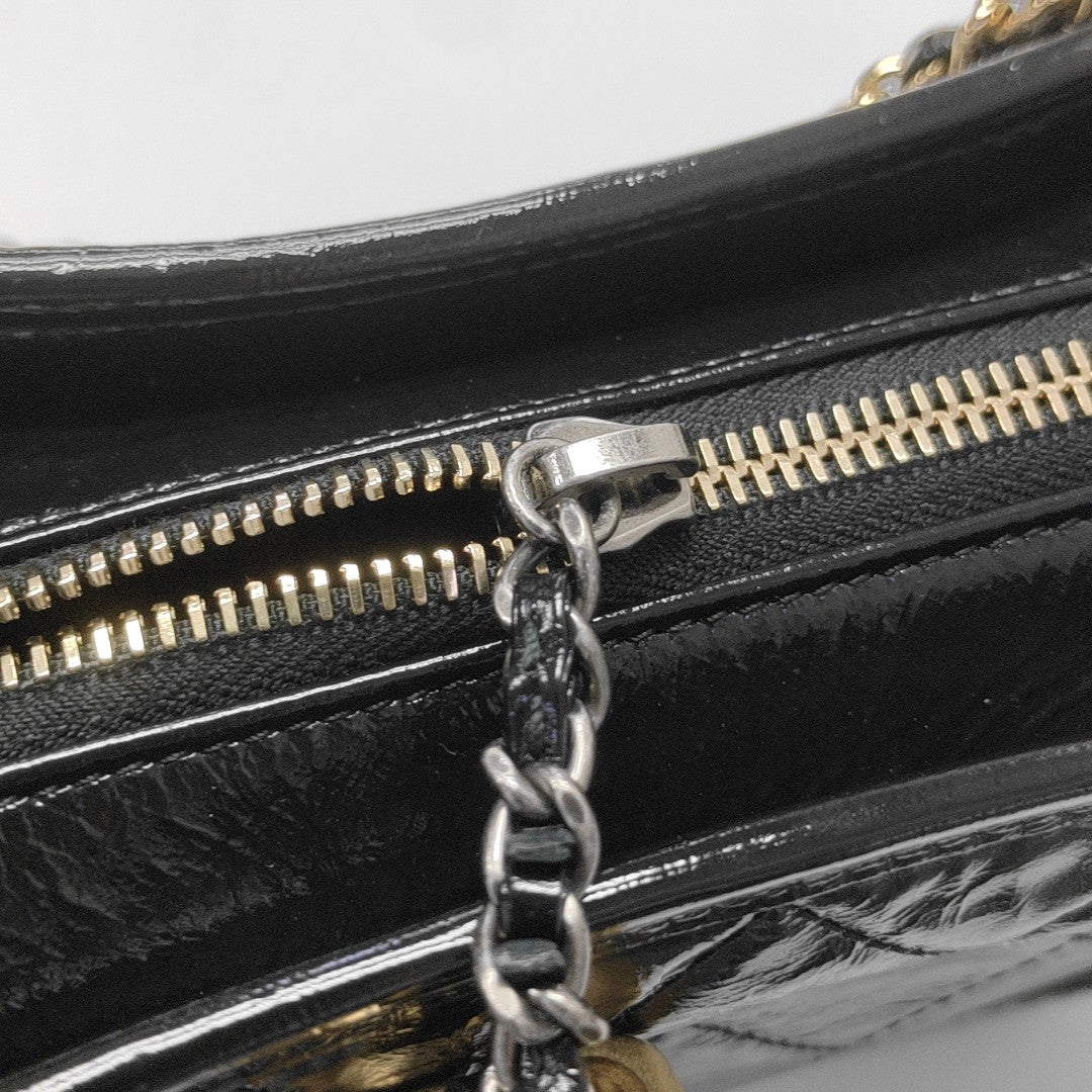 GABRIELLE Small Quilted Calfskin Black