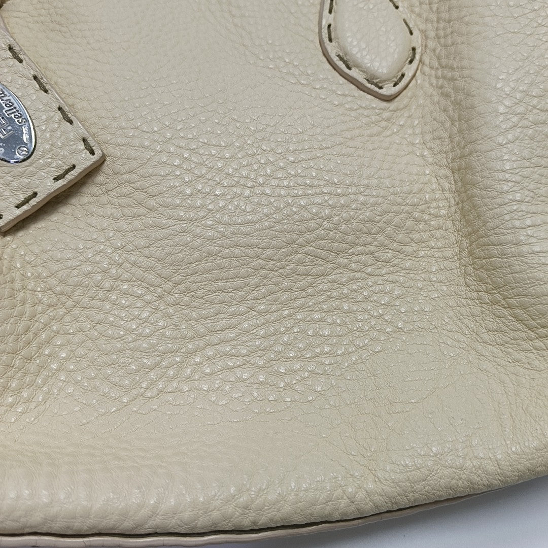 Selleria Quilted Calfskin Beige