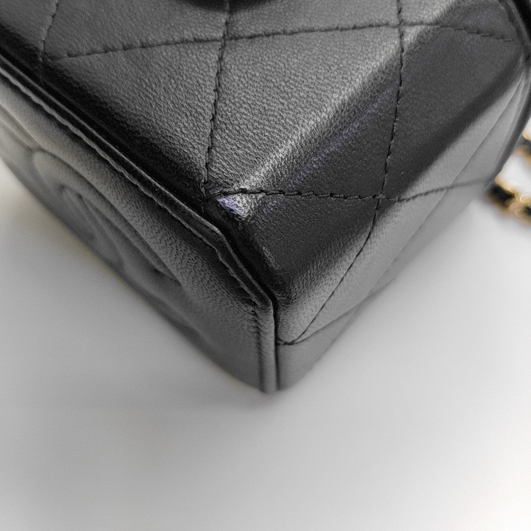 Quilted Lambskin Shoulder Bag Small Black