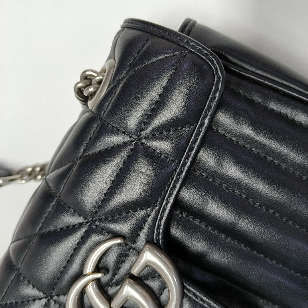 GG Marmont Small Quilted Calfskin Black