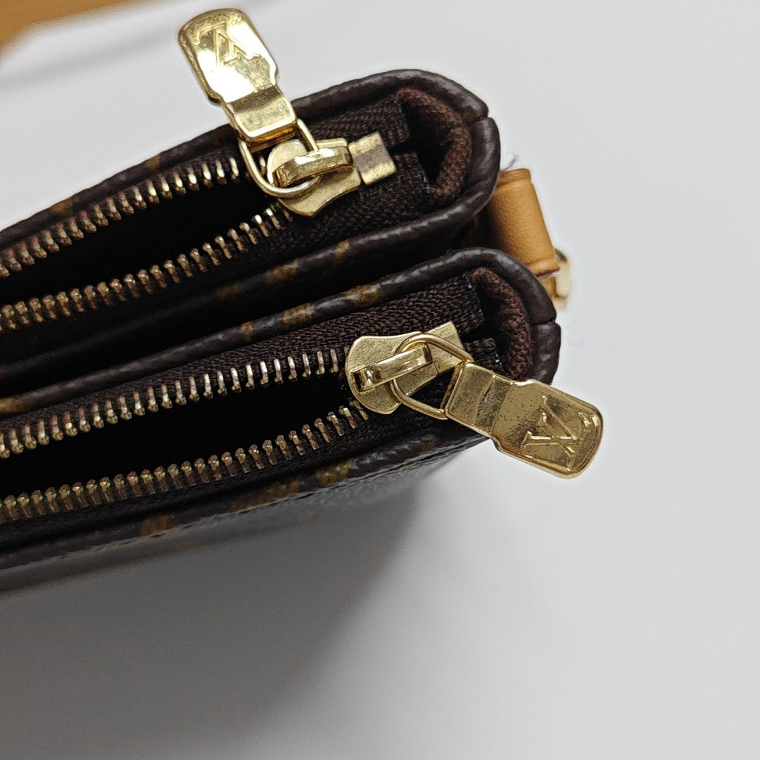 LIV POCHETTE Monogram Coated Canvas Brown