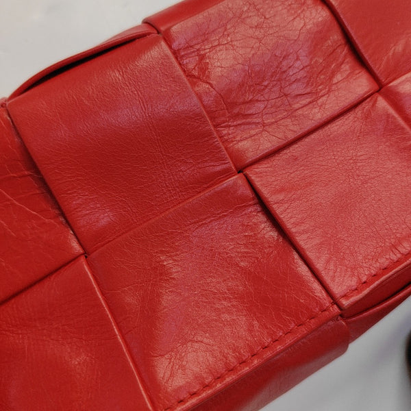 Bottega Veneta Cassette Piel de becerro Roja