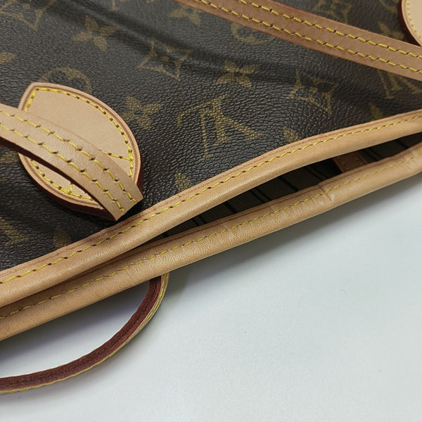 Authenticated pre-owned  NEVERFULL MM Monogram Coated Canvas Brown - Tote Bag at Looply