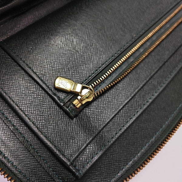 Calfskin Clutch Green