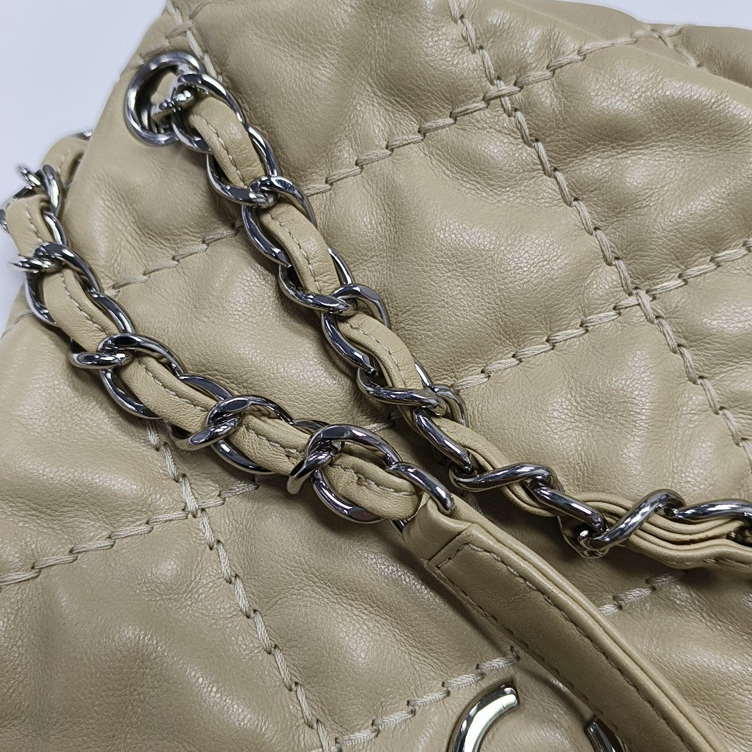 CC CROWN Quilted Calfskin Beige