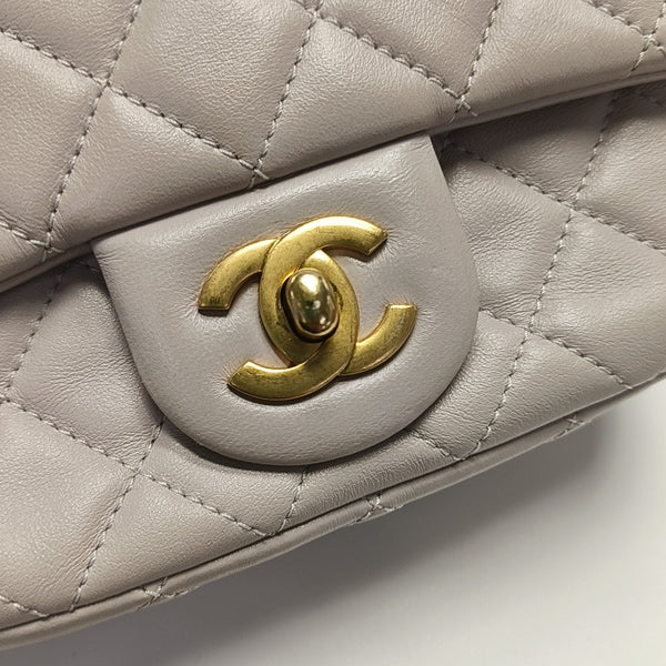 CLASSIC FLAP Mini Quilted Lambskin Purple