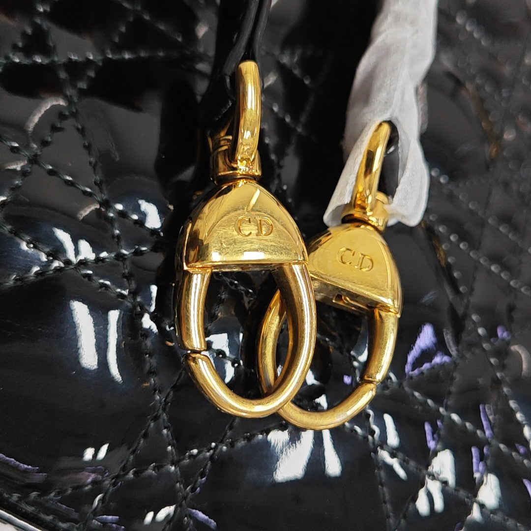 Lady Dior Medium Cannage Patent Leather Black