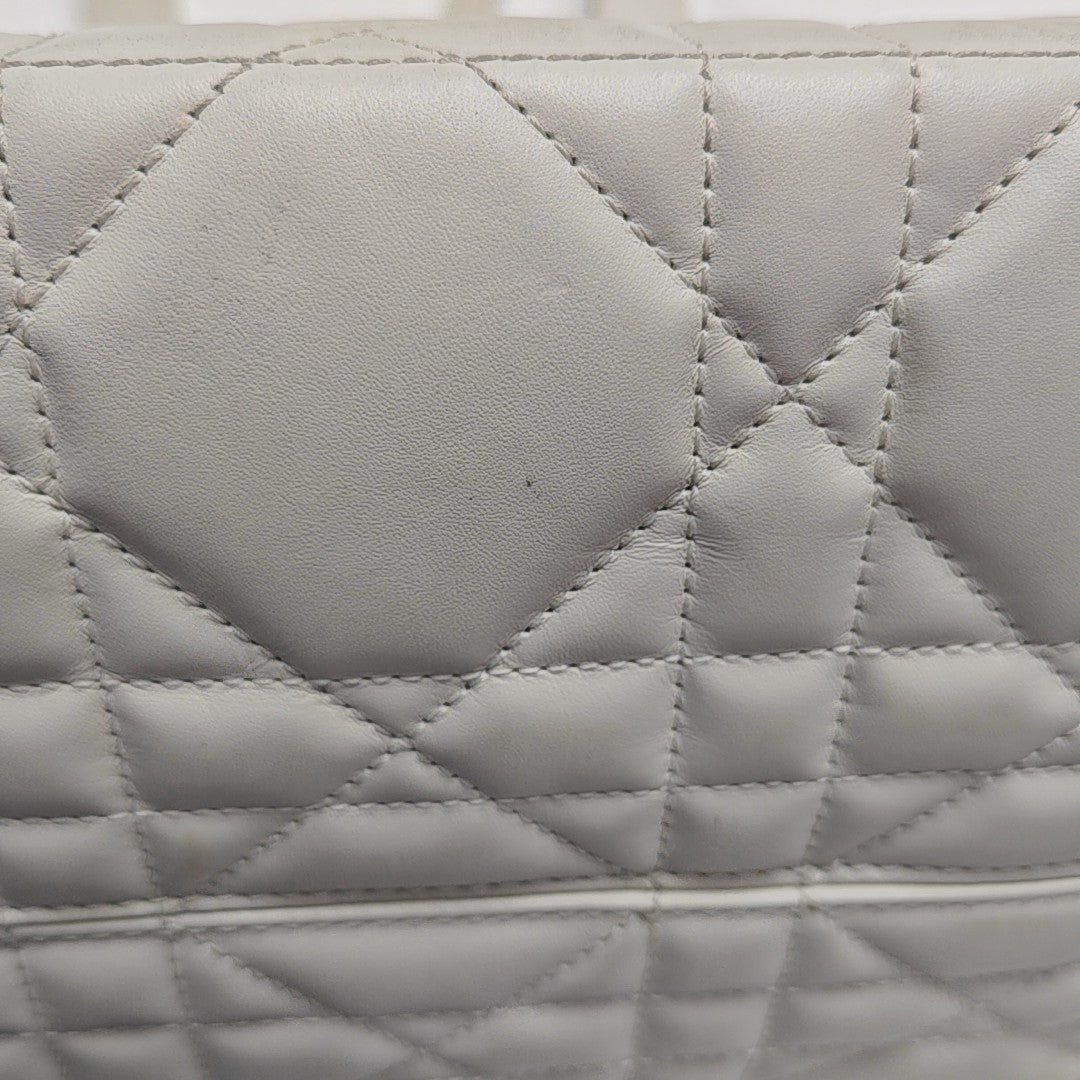 Toujours Medium Cannage Calfskin White
