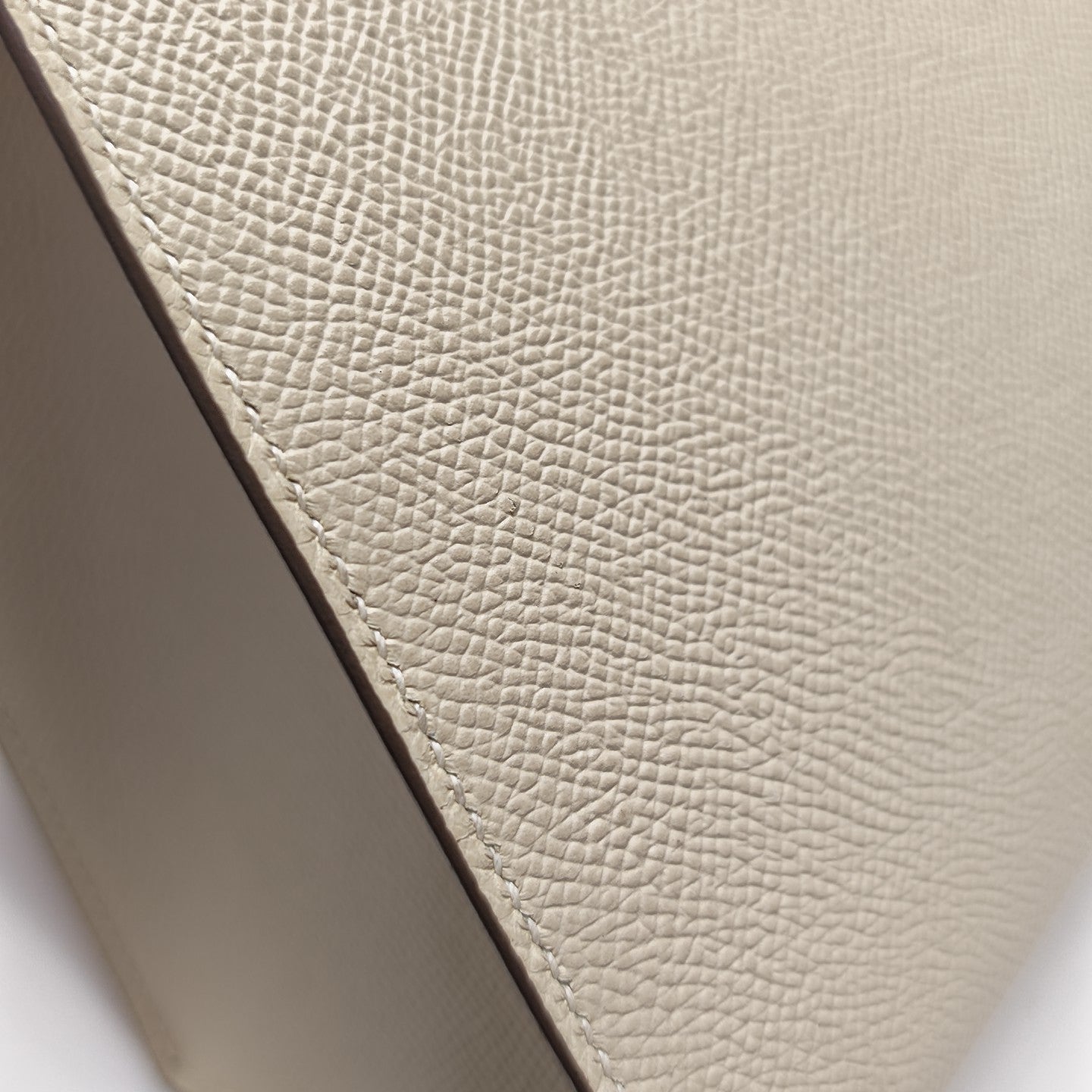 Kelly 28 Epsom White
