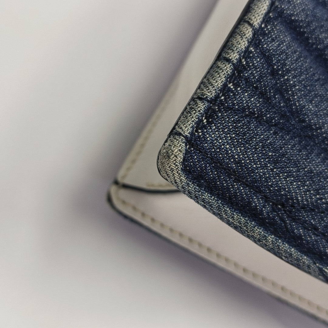 Miu Lady Quilted Canvas Blue