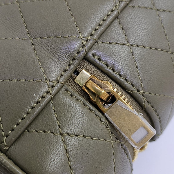 80'S VANITY Quilted Lambskin Green