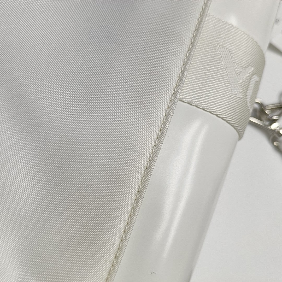 Fabric White