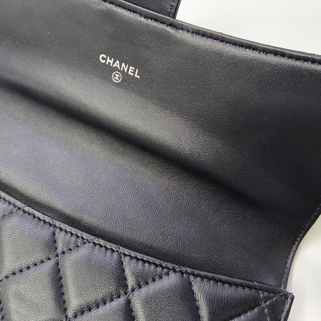 CLASSIC FLAP Mini Quilted Lambskin Blue Wallet