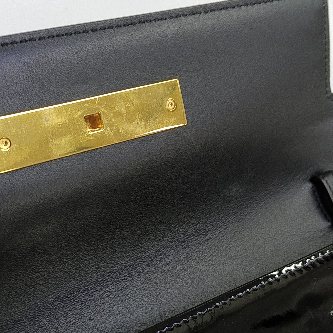 MANHATTAN Medium Patent Leather Black