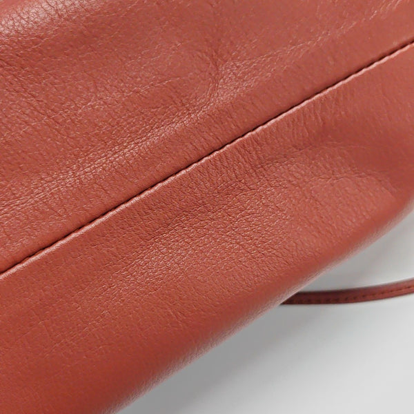 The Pouch Mini Calfskin Red