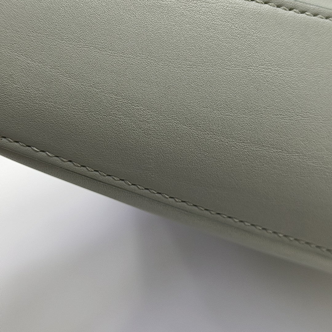 Hammock Hobo Calfskin Gray