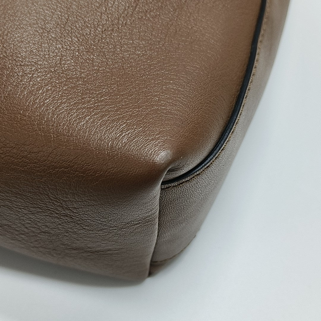 Canvas Shoulder Bag Brown