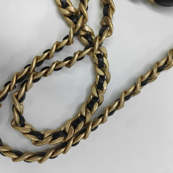 TWO TONE CHAIN HANDLE Quilted Calfskin Black
