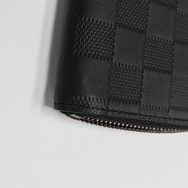 ZIPPY Damier Graphite Calfskin Black Wallet
