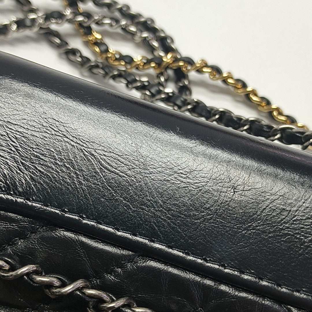 GABRIELLE Small Quilted Calfskin Black