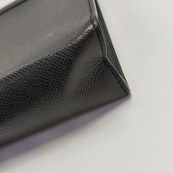 Pochette Voyag MM Calfskin Black