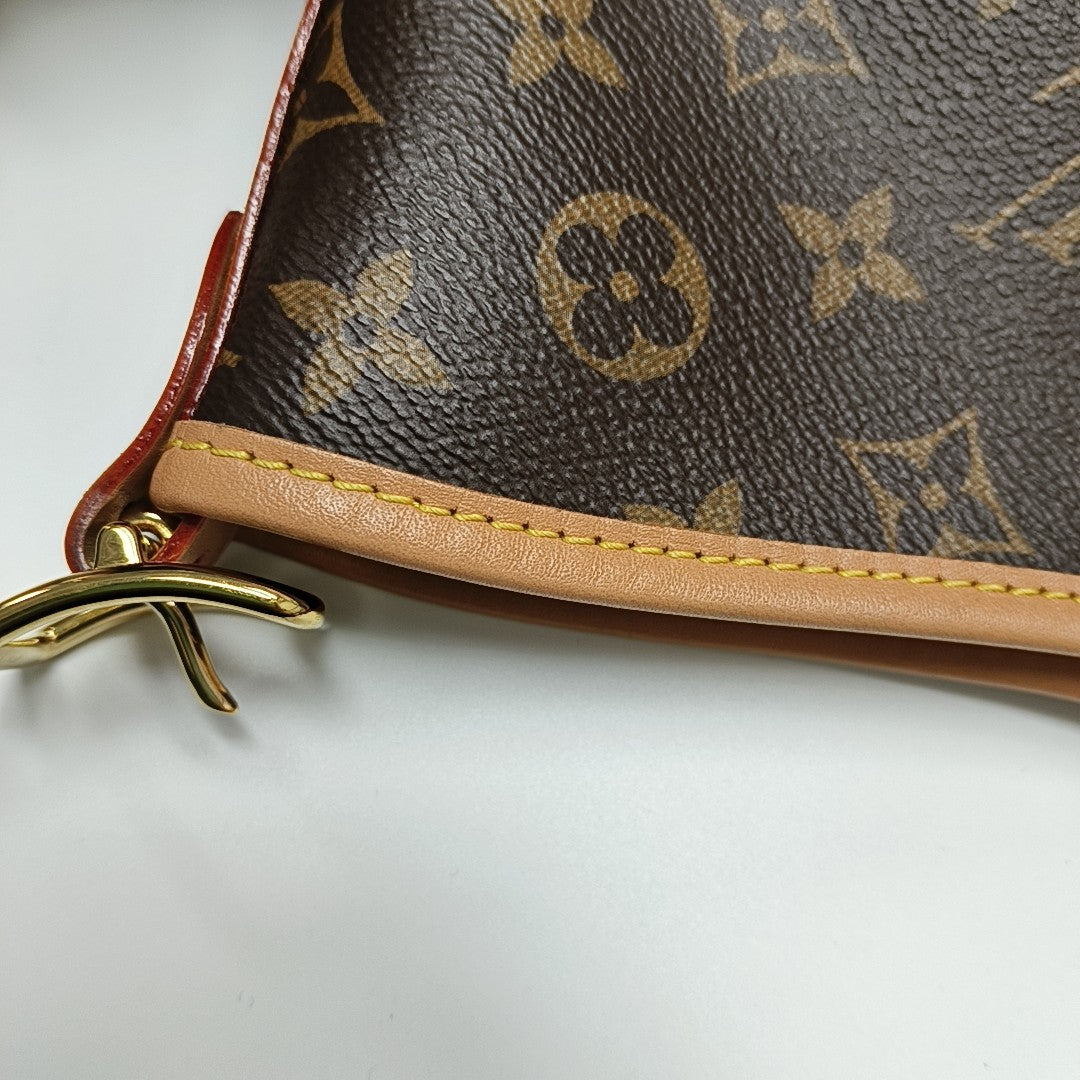 CARRYALL PM Monogram Coated Canvas Brown