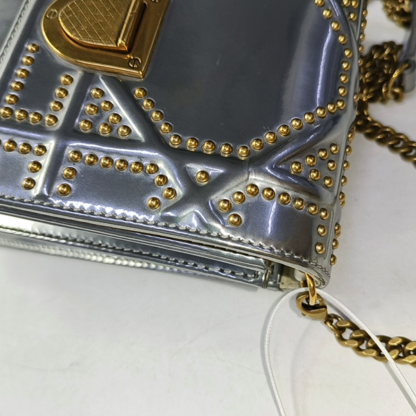 Authenticated pre-owned  Diorama Cannage Calfskin Silver - Crossbody Bag at Looply
