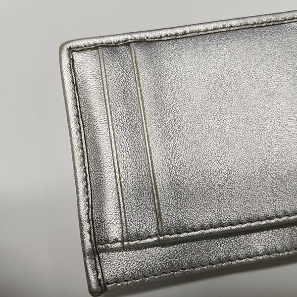 Matelassé Quilted Lambskin Silver Card Holder